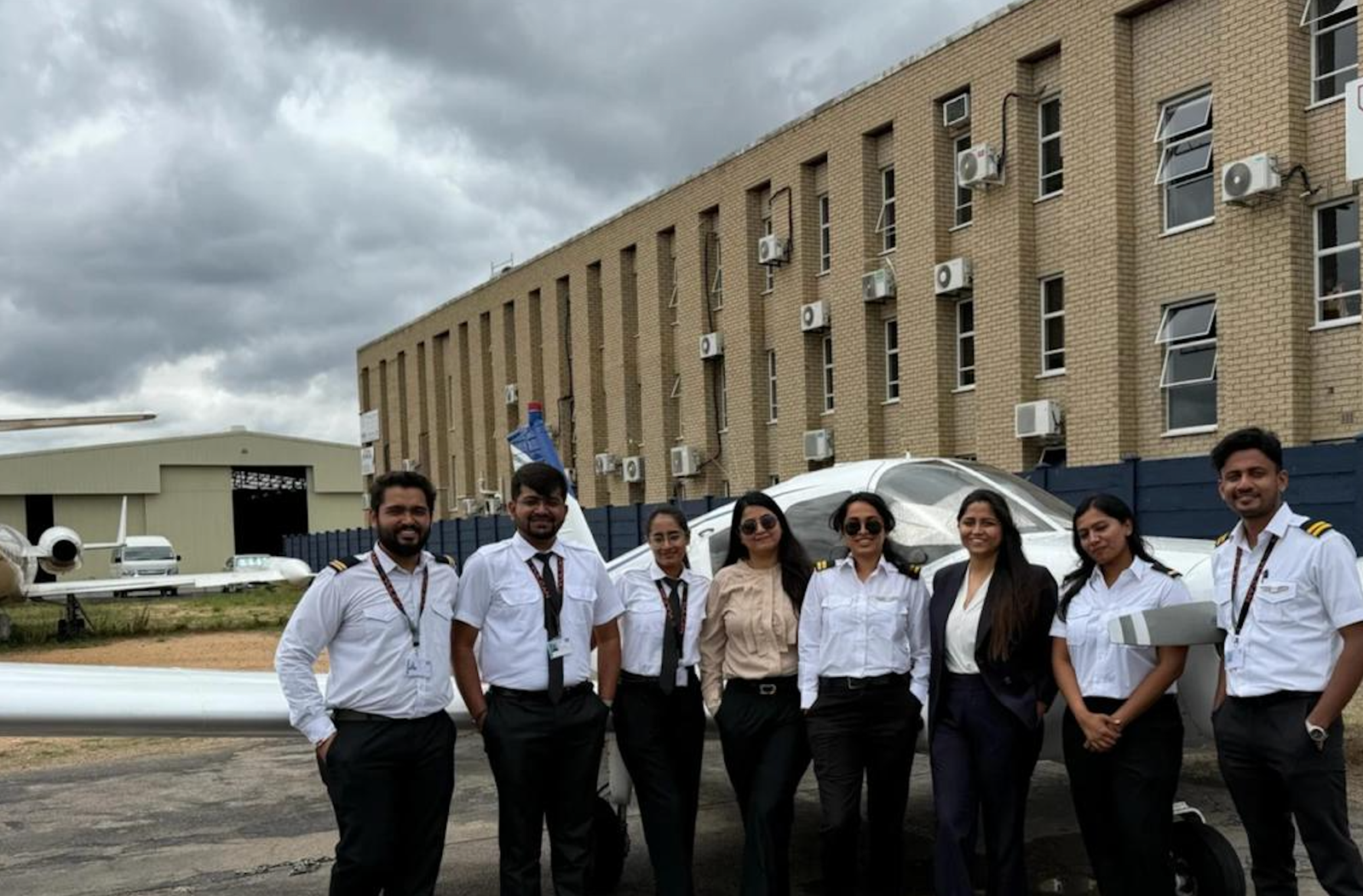 Pilot salary in India per month – commercial pilot pay scale for first officer and captain